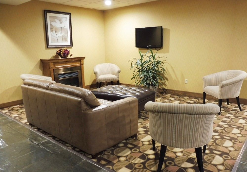 Quality Inn & Suites Owego Buitenkant foto