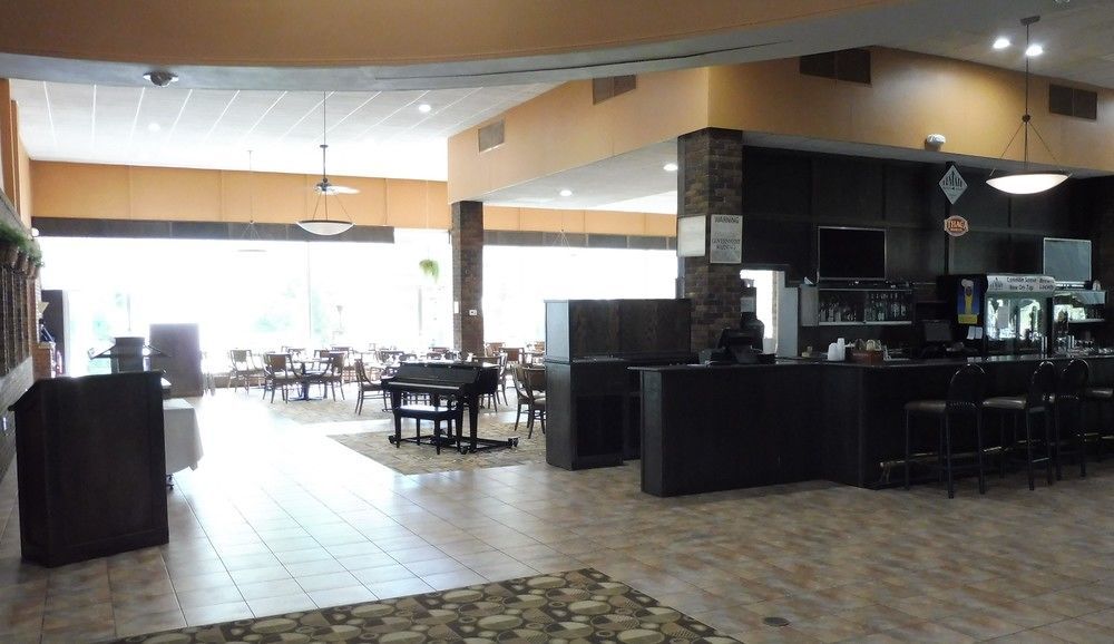 Quality Inn & Suites Owego Buitenkant foto